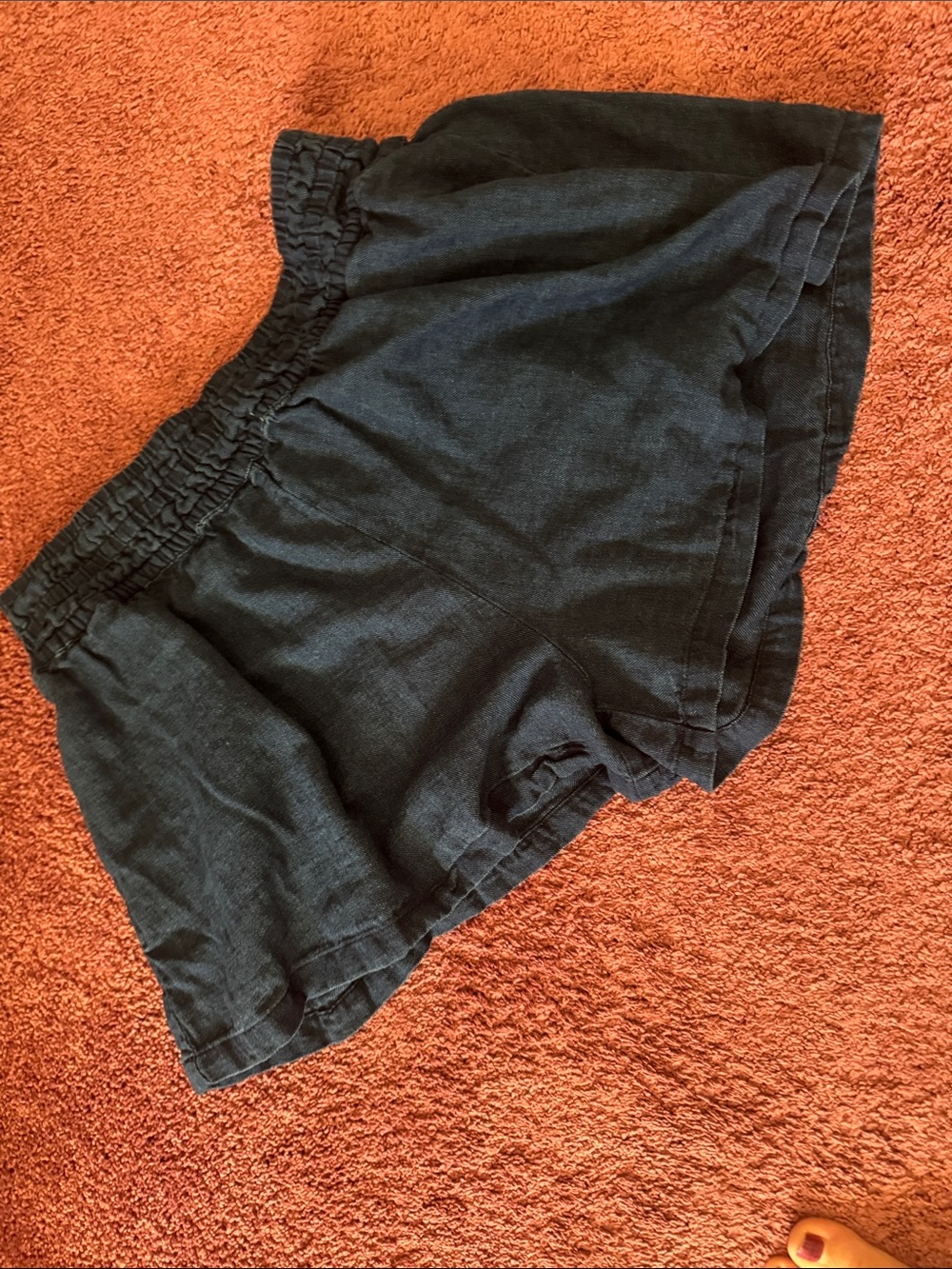 NWOT Anthropologie Dark Denim Wash 100% cotton shorts- M